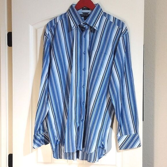 Set of Four Tommy Hilfiger Men's Size Large 100% Cotton Button Up Shirts - Picture 2 of 12